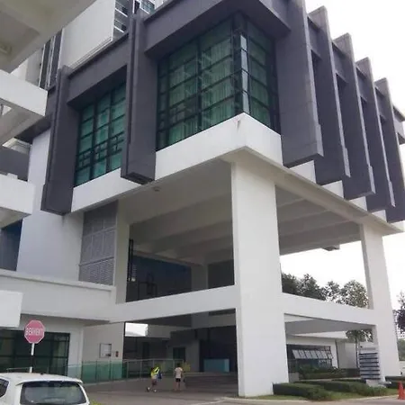 Cozy Sky Loft 5 Guests With Netflix & Facilities L28 Apartment Johor Bahru Exterior photo