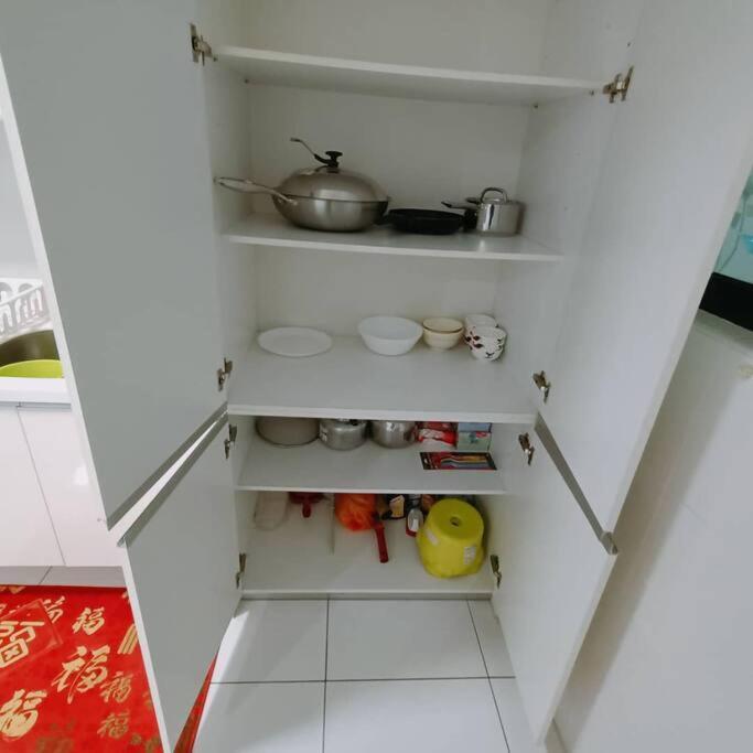 Cozy Sky Loft 5 Guests With Netflix & Facilities L28 * Johor Bahru