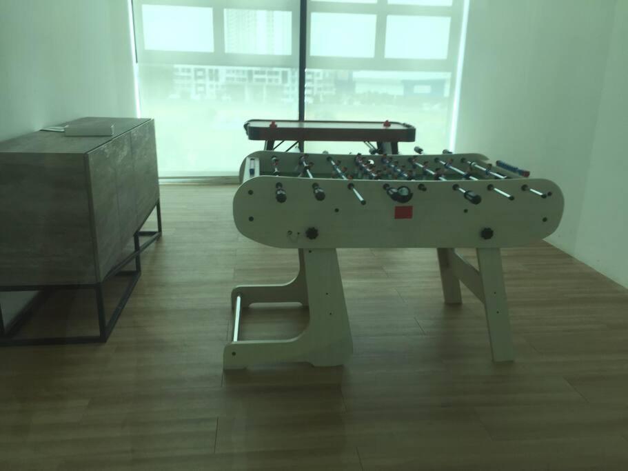 Apartment Cozy Sky Loft 5 Guests With Netflix & Facilities L28 Johor Bahru